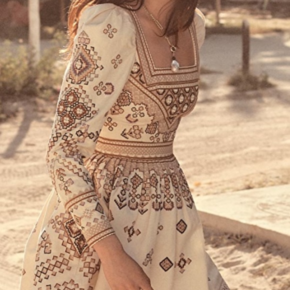 $945 ULLA JOHNSON “Adilah” Embellished Dress - Picture 3 of 8